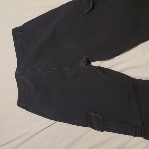 This is a high waisted straight leg cargo Jean from shein - Picture 2 of 2